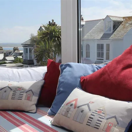 Atlantic Retreat 10a Ventnor Terrace Apartment *